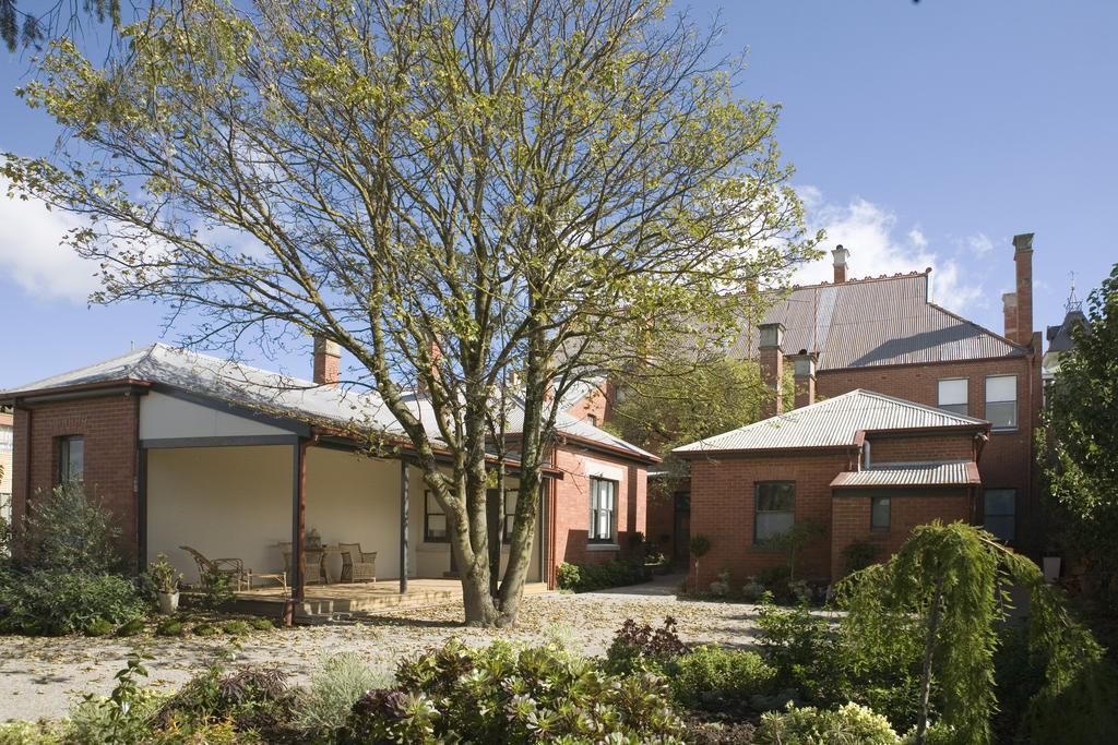 Mollisons Aparthotel Kyneton Bagian luar foto